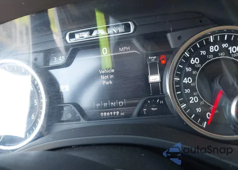 2021 Ram 1500 Big Horn 4X4 6'4 Box from USA, damaged, VIN 1C6SRFMT3MN616359